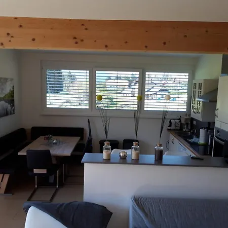 Nico's Place Apartment