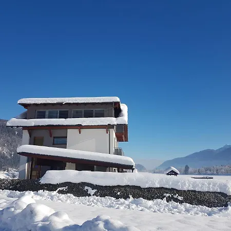 Nico's Place Apartment
